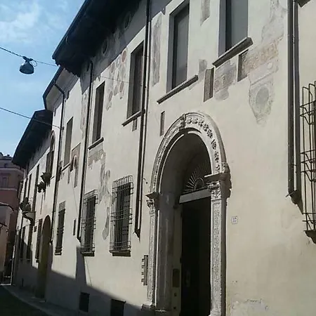 Apartment Palazzo Guerrieri Da Fermo