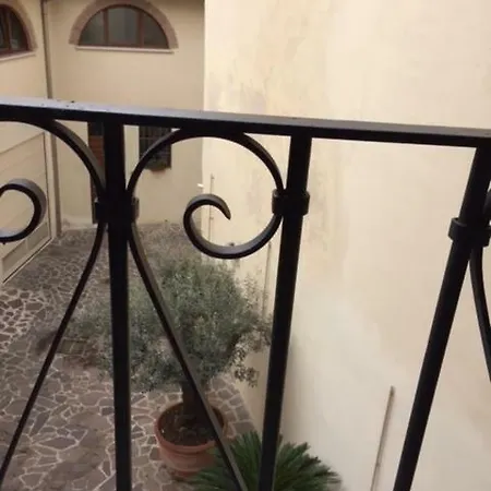Apartment Palazzo Guerrieri Da Fermo *